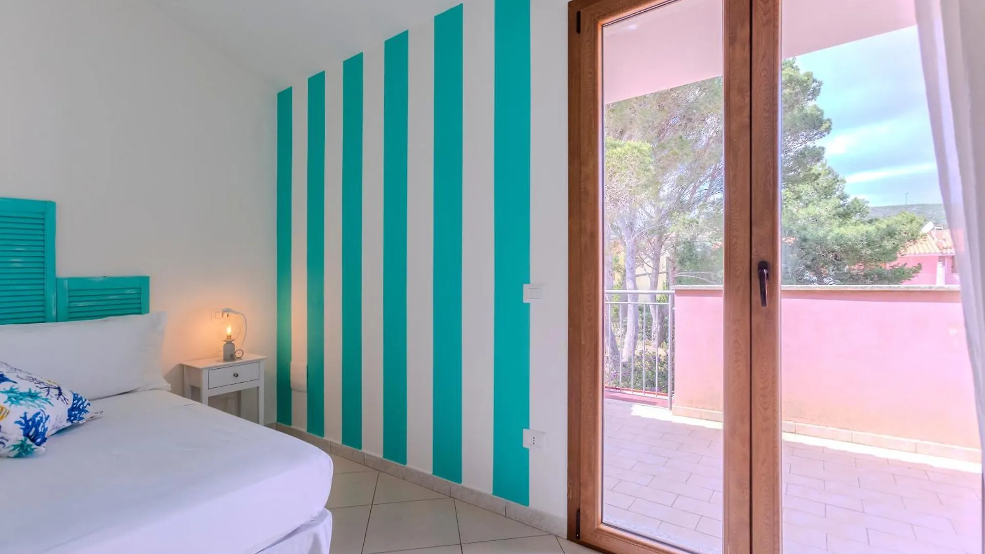 Semesterbostad Casa Pintada, 400M To Beach Italien